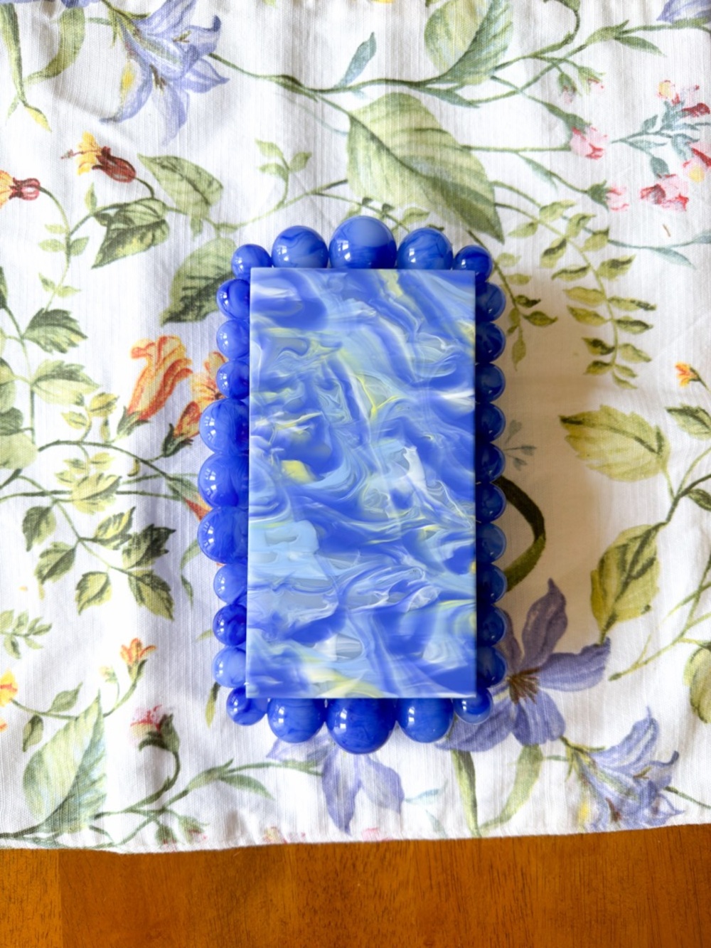 Cult Gaia Eos Acrylic Beaded Clutch Glacier Blue Marble EUC - Picture 8 of 10